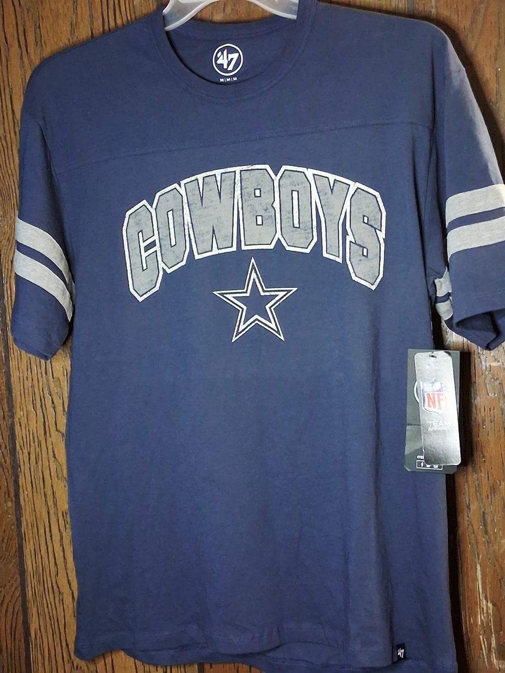 47 Dallas Cowboys NFL team T-shirt Cowboys NFL Tee Blue Size Medium NWT